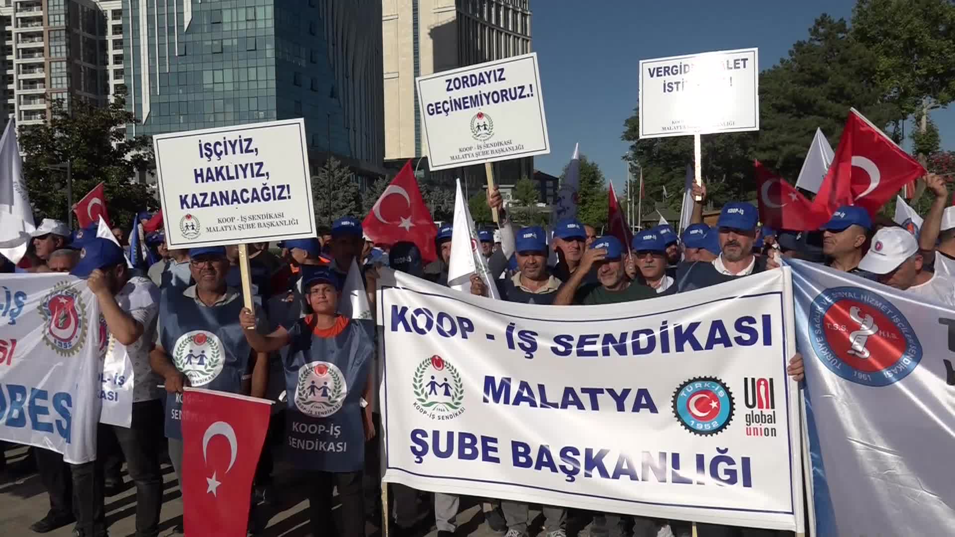 Türk-İş Malatya’da sokağa çıktı: “Geçinemiyoruz, zordayız, artık yeter!”