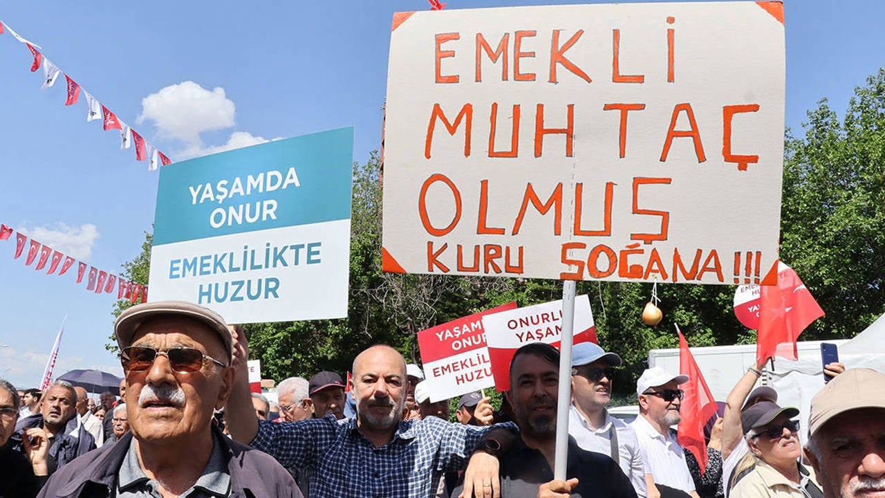 DEVA Partili Kısacık’tan emekli maaşlarına sert tepki: “Emeklilerimiz ölüm sınırında maaş alıyor”