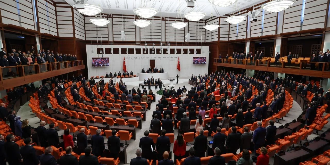 Emekli maaşı zammı TBMM'de kabul edildi