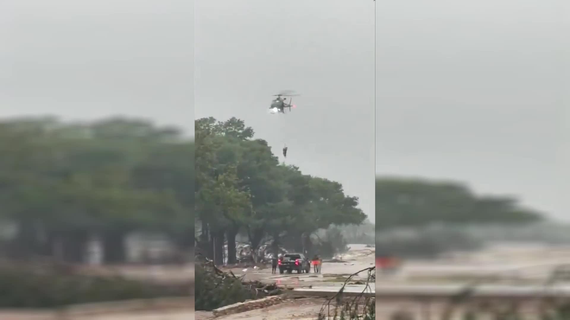 Teksas'taki sel felaketinde 15'i çocuk 51 kişi hayatını kaybetti, kayıp kişileri arama çalışmaları sürüyor