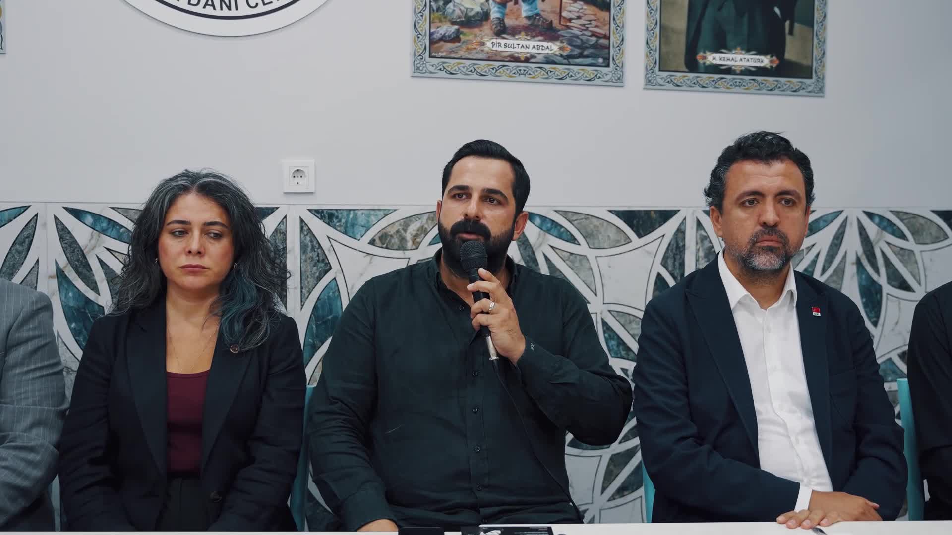 Cezaevinde tutuklu bulunan Resul Emrah Şahan'ın Muharrem ayı lokması dağıtıldı