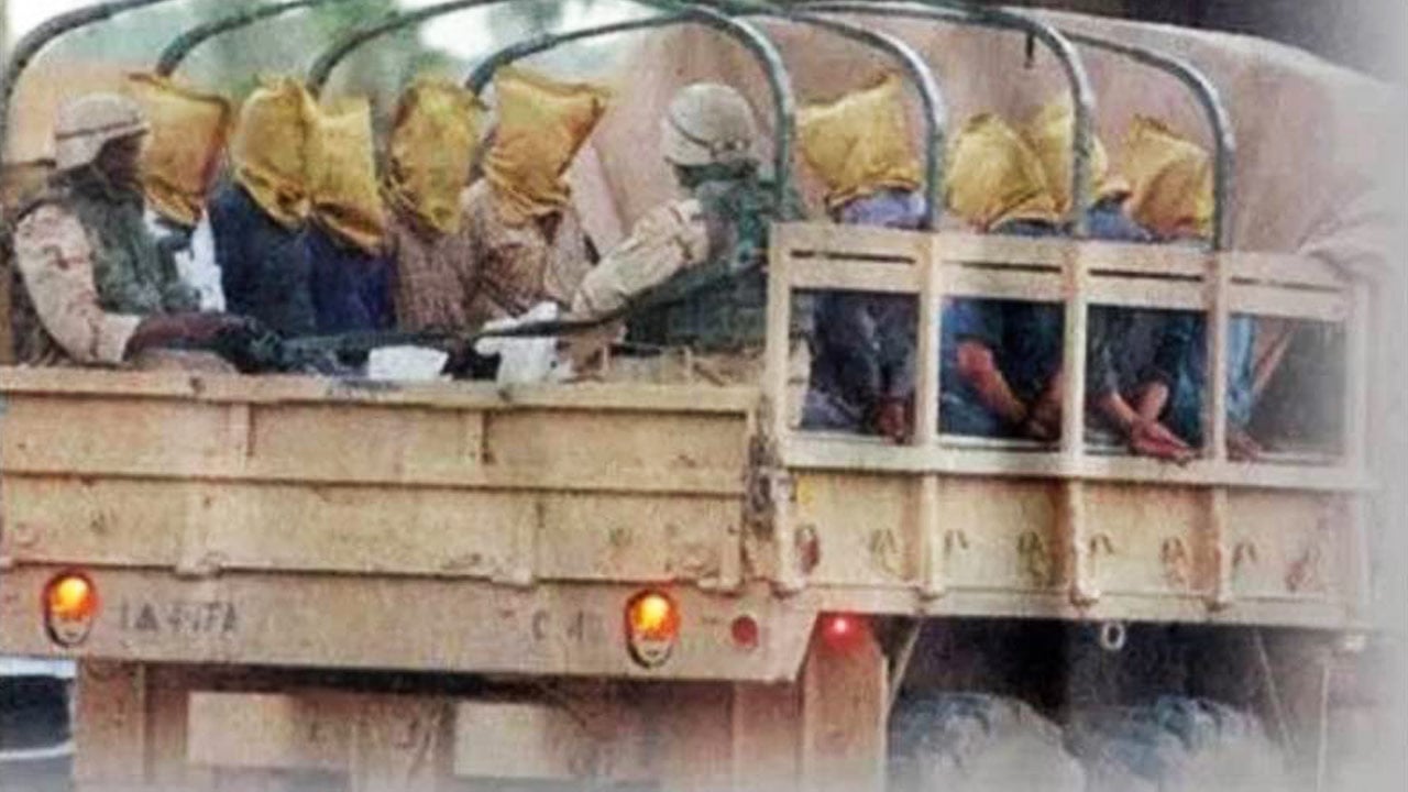 ABD askeri tarafından başına çuval geçirilen komutan ilk kez konuştu