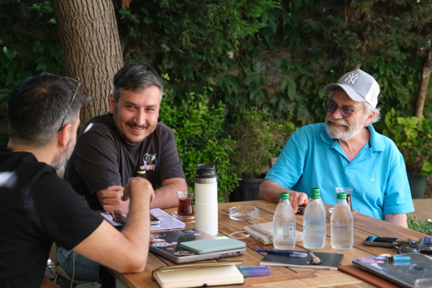 Haluk Bilginer ve Feyyaz Yiğit’i buluşturan film geliyor: Okuma provası yapıldı