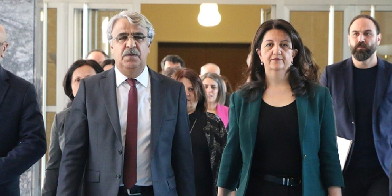 Erdoğan'la görüşme öncesi kritik ziyaret: Öcalan ile görüşen İmralı Heyeti'nden açıklama