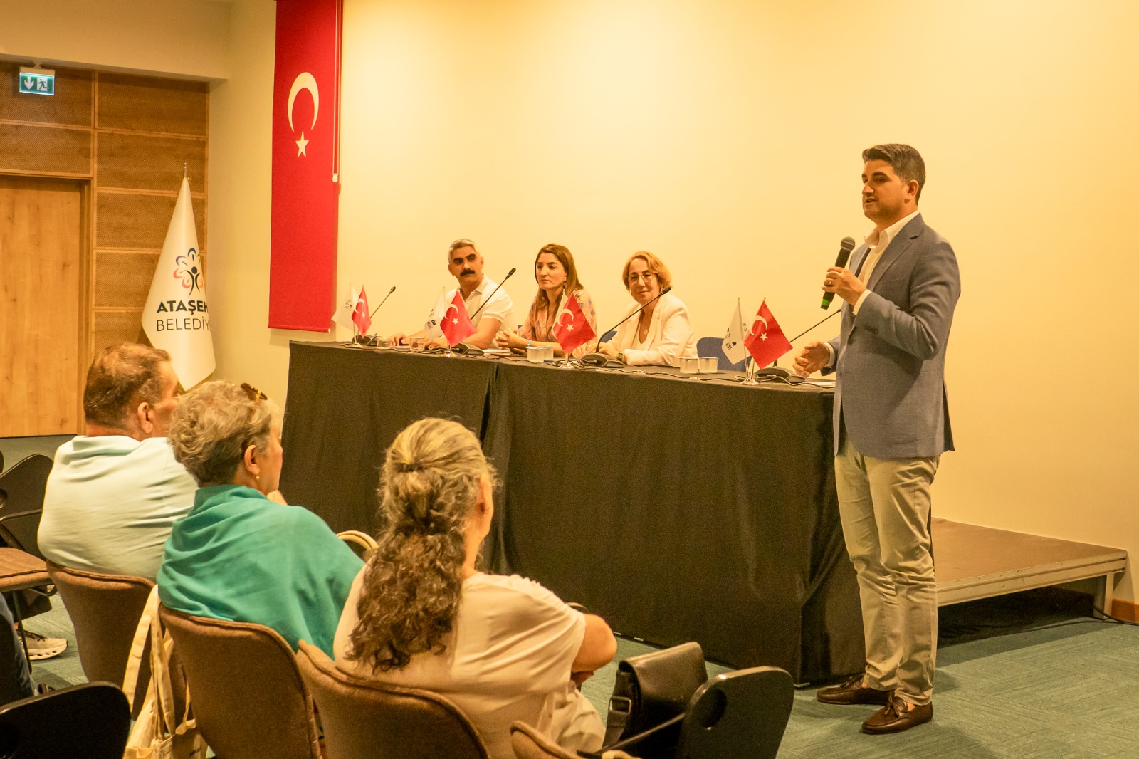 Ataşehir'de çevre gönüllüleri buluştu: “Yalnızca çevremizi değil, geleceğimizi de koruyoruz”