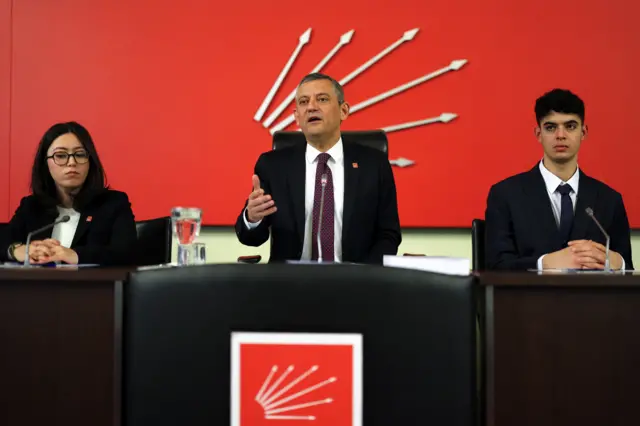 CHP PM’de ne konuşuldu? Mitingler devam edecek mi? DEM görüşmesinde ne yaşandı?