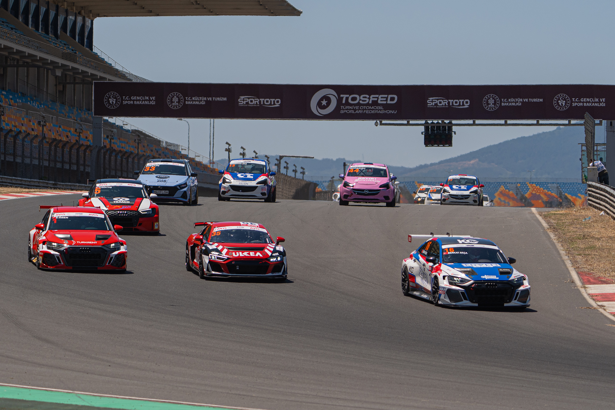 Türkiye Pist Şampiyonası İstanbul Park’ta start aldı