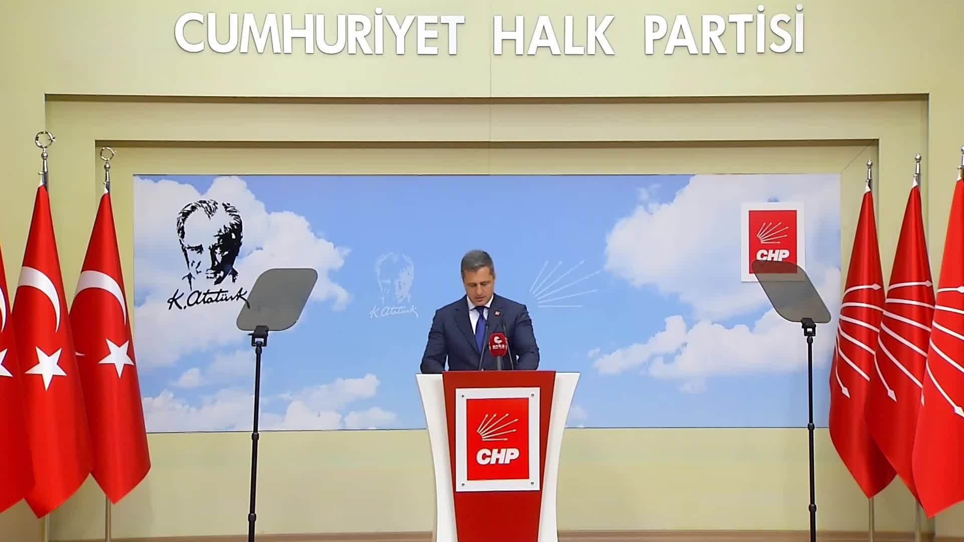Deniz Yücel: Gücümüz, geçim mücadelesine de İmamoğlu’nun özgürlük mücadelesine de yeter