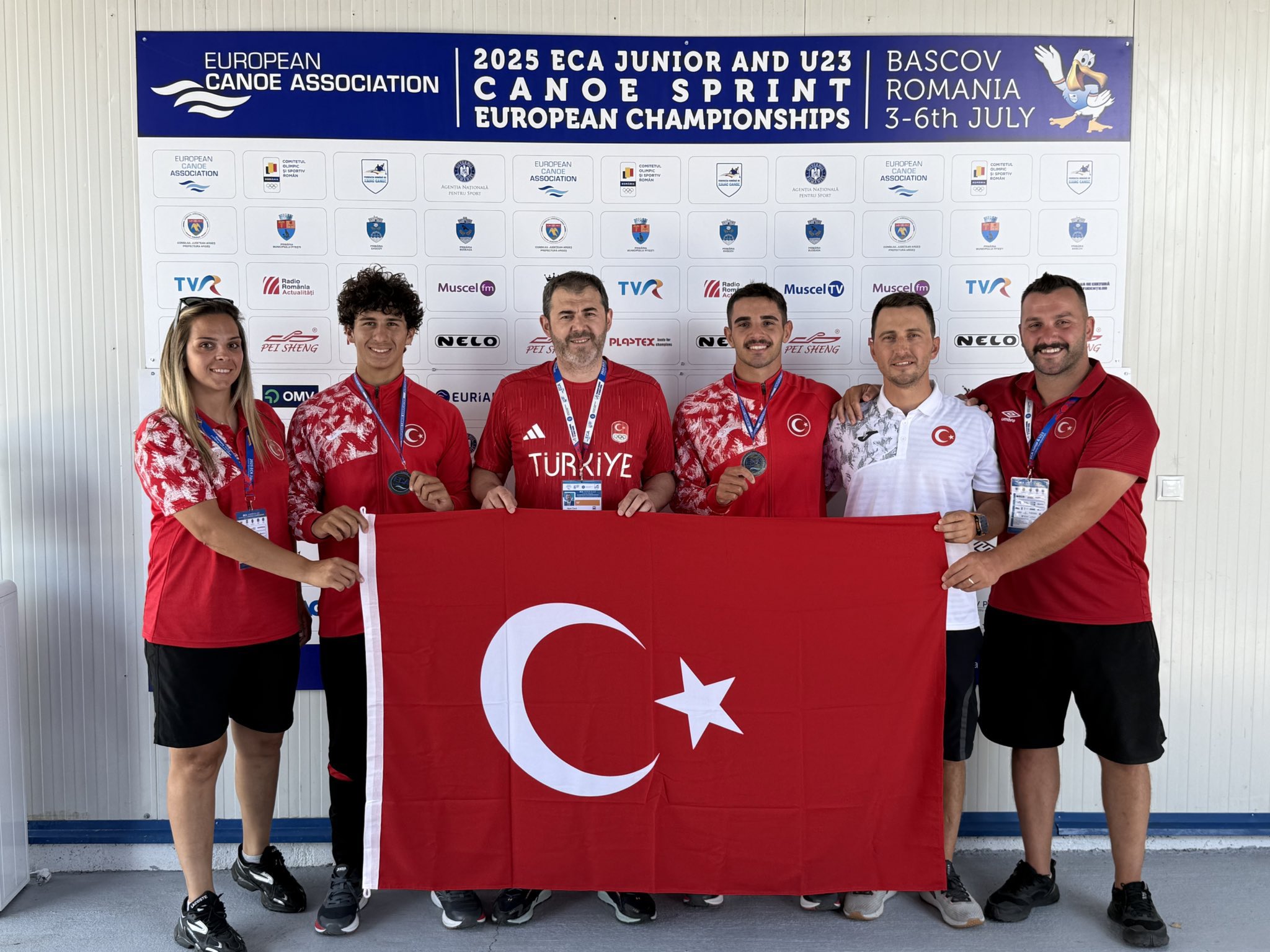 Milli kanoculardan Avrupa’da üç bronz madalya birden!