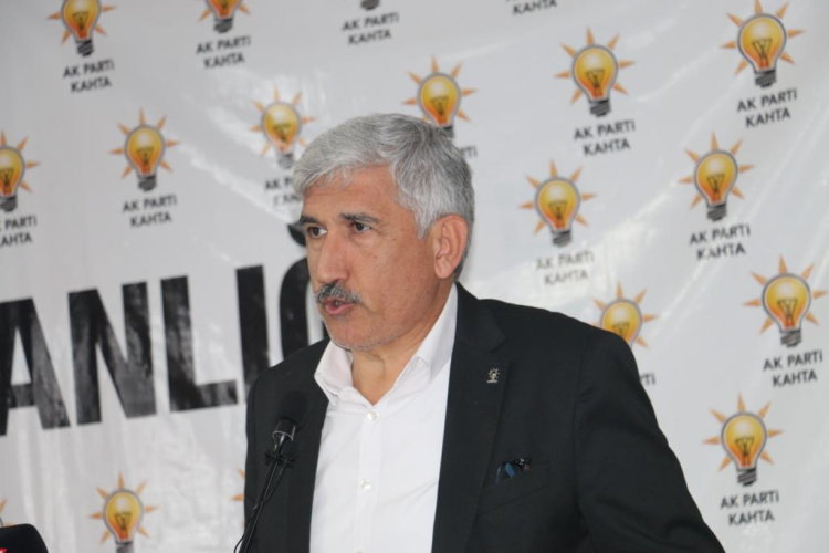 Adıyaman Kahta'da AKP'li Başkan depremden de rant çıkarmış