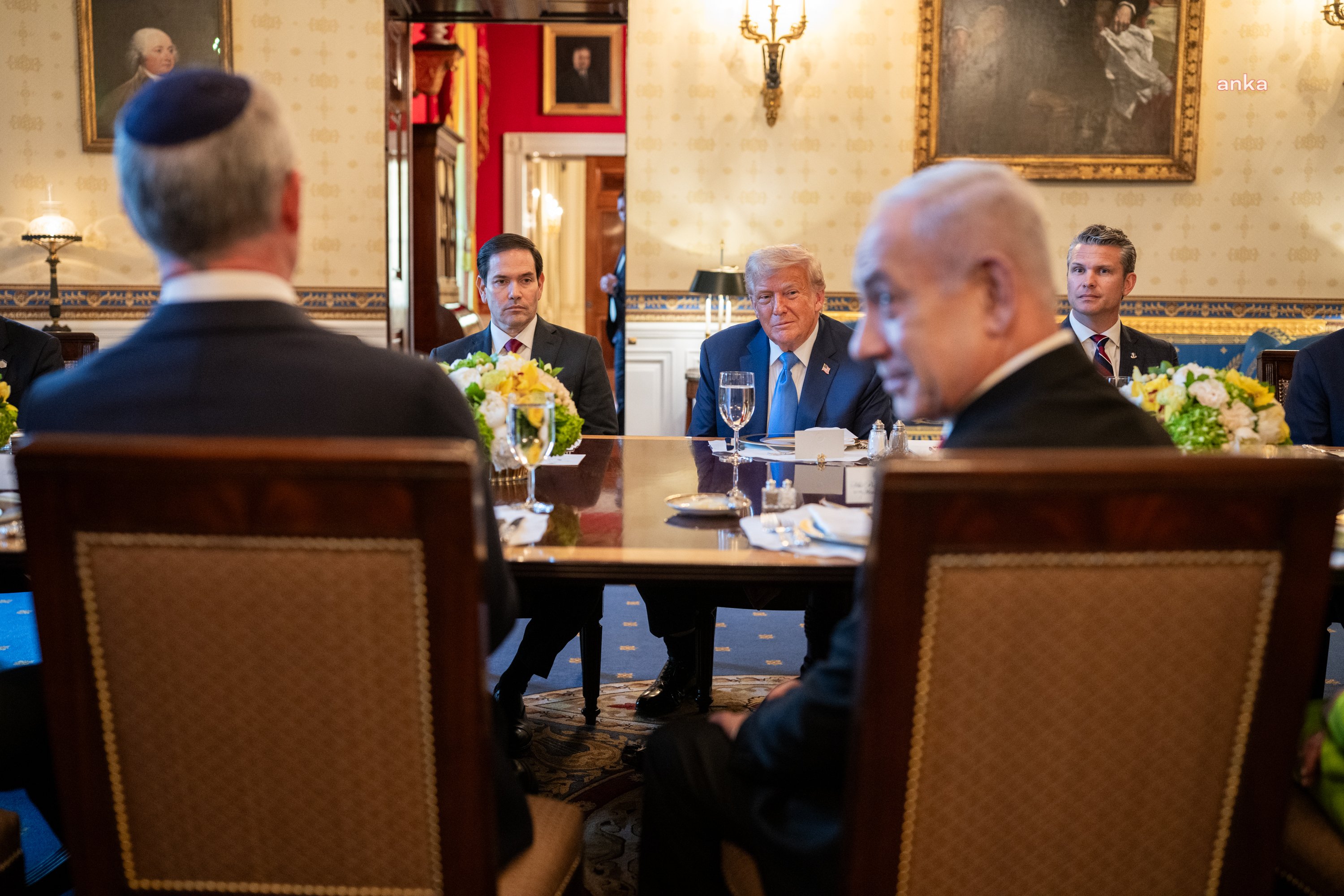 Beyaz Saray'a giden Netanyahu'dan 'Trump’ı Nobel Barış Ödülü’ne aday gösterelim' önerisi