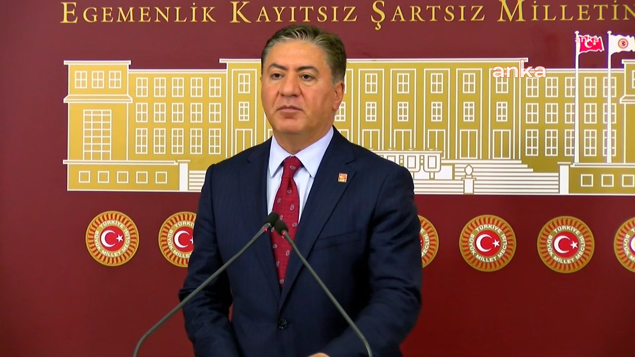 Murat Emir'den Bakan Tunç'a Mehmet Murat Çalık tepkisi