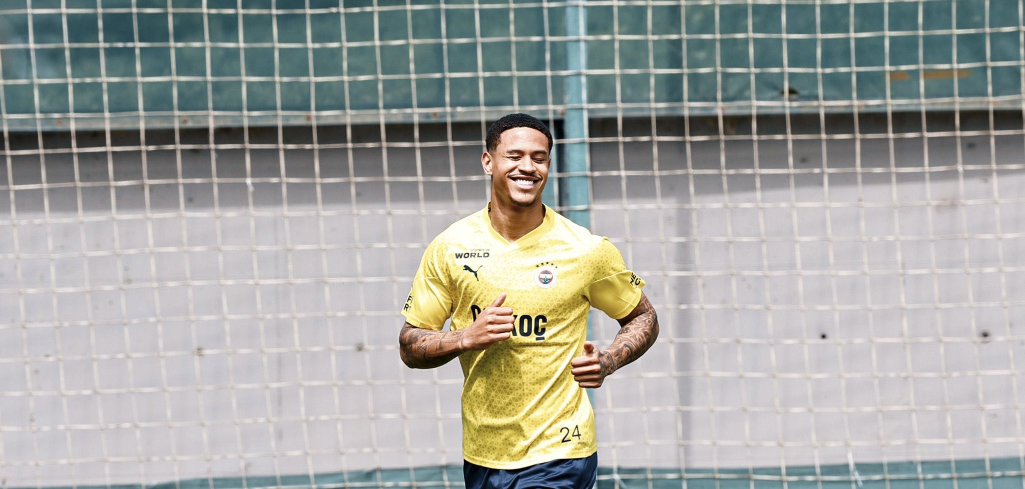 Oosterwolde 2028'e kadar Fenerbahçe'de