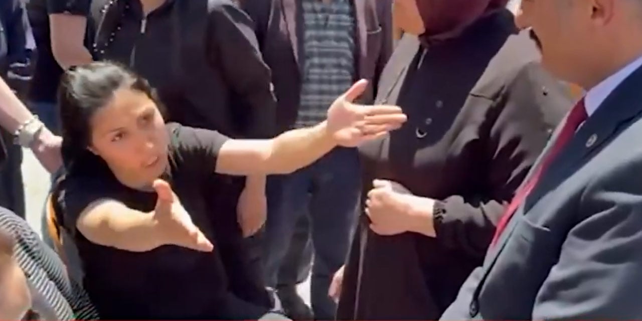 Şehidin cenaze töreninde şehit ablası: 'Burada AK Partili kimseyi istemiyorum'