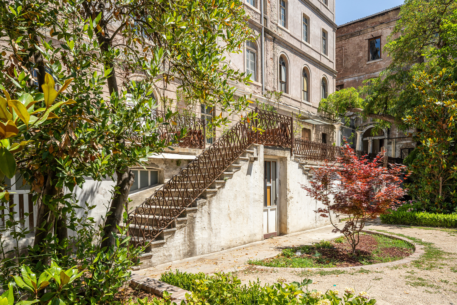18. İstanbul Bienali'nin rotası açıklandı: Üç Ayaklı Kedi Beyoğlu-Karaköy hattında