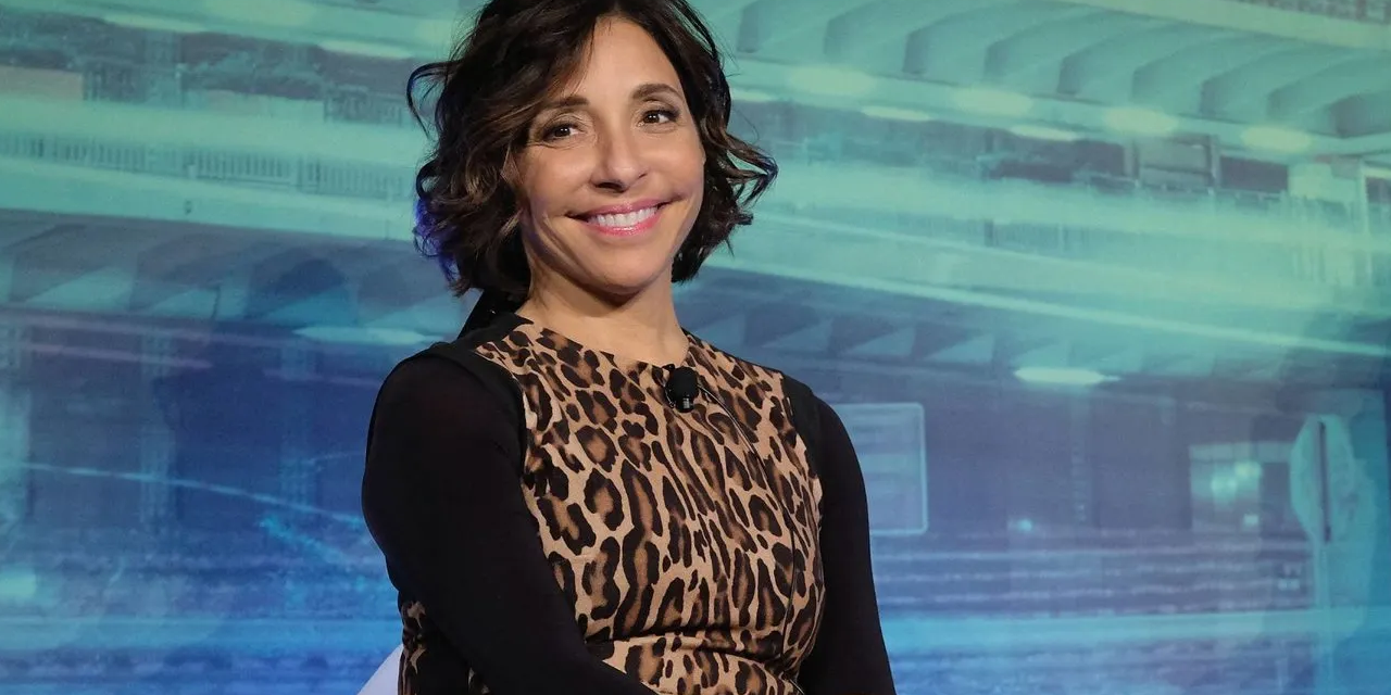 Grok krizi sonrası X'te deprem! CEO Linda Yaccarino istifa etti