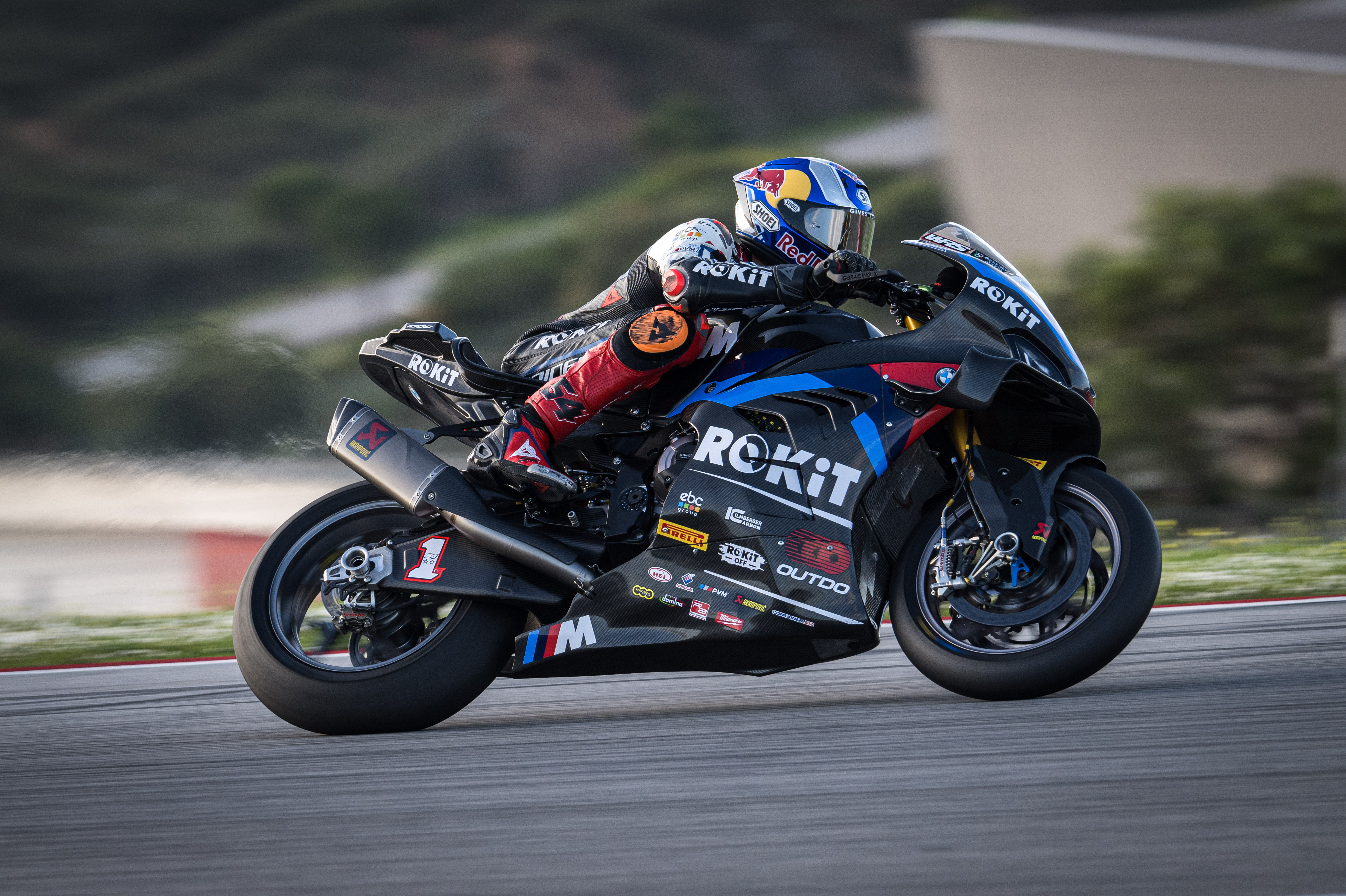 Toprak Razgatlıoğlu, Donington Park'ta liderlik için yarışacak