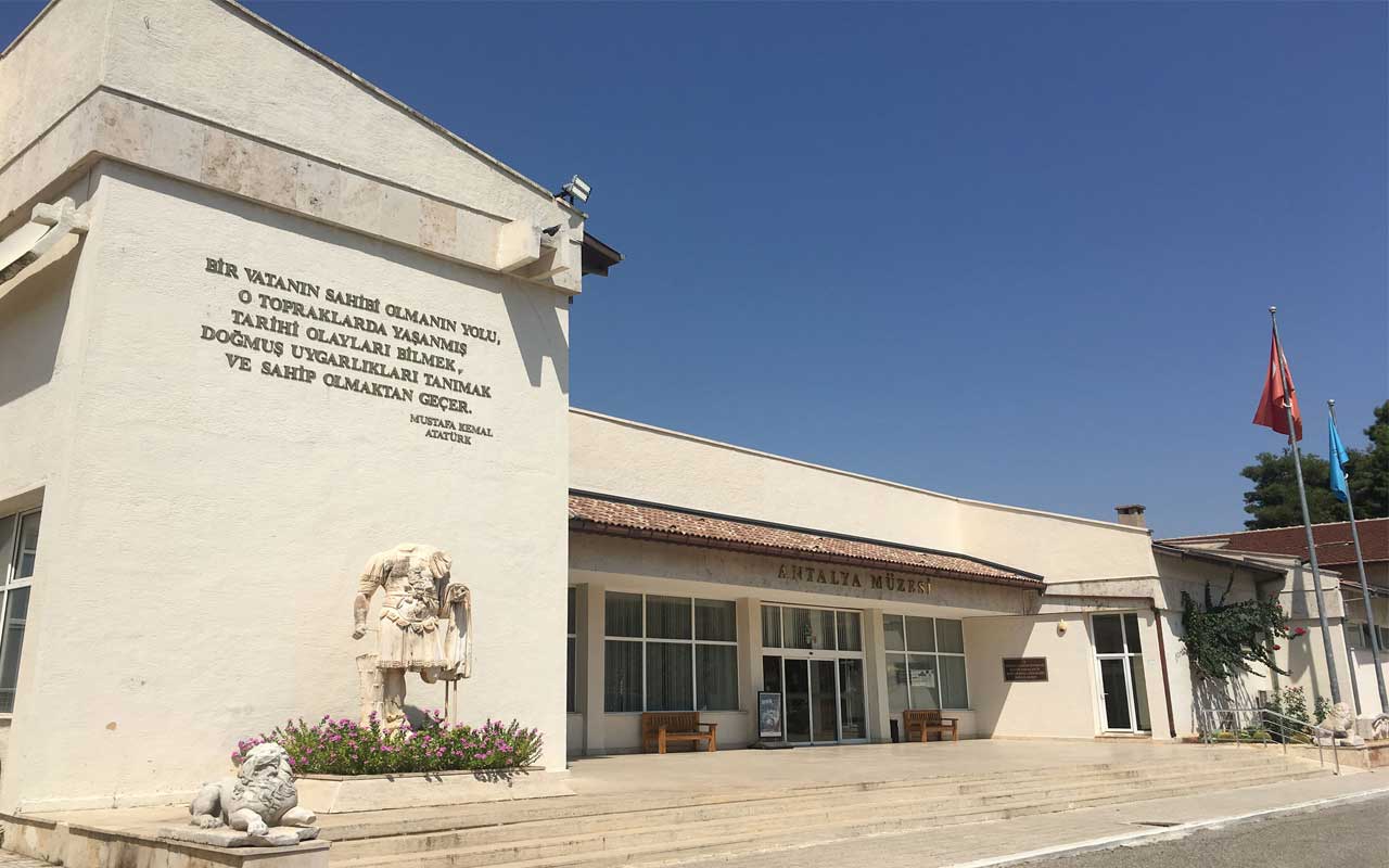 Antalyalıların ödüllü müzesi yıkılacak mı?