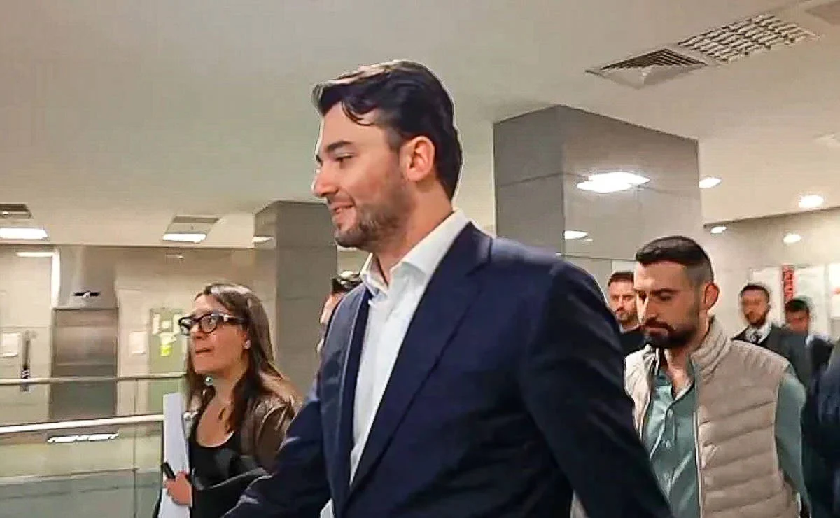 Ekrem İmamoğlu'ndan tutuklu avukatı için çağrı: Pehlivan derhâl serbest bırakılmalıdır