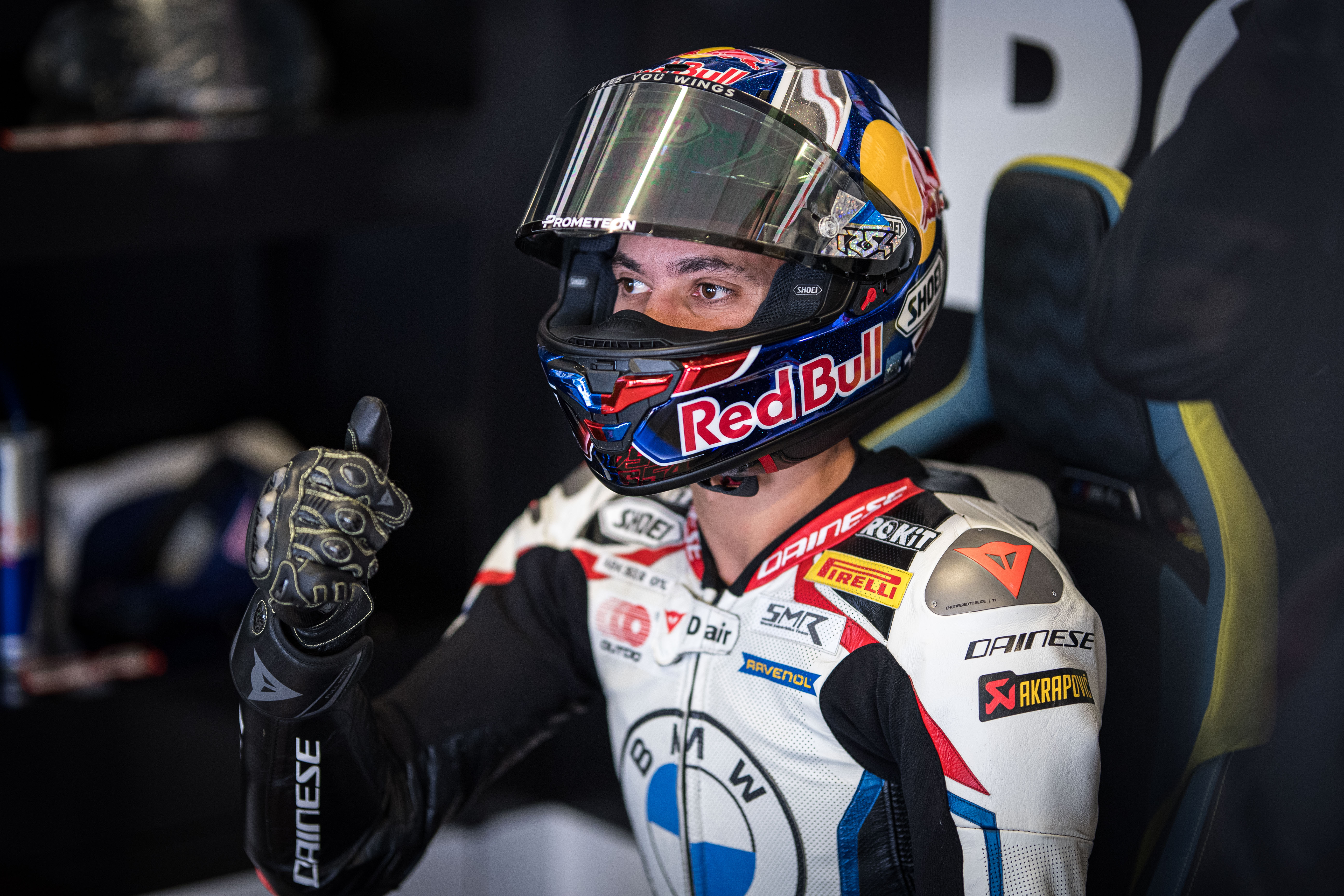 Toprak Razgatlıoğlu Donington'da zirveye çıktı