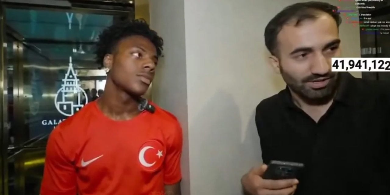 Galata Kulesi'nde dünyanın en çok izlenen yayıncısıyla İngilizce konuşan çıkmadı