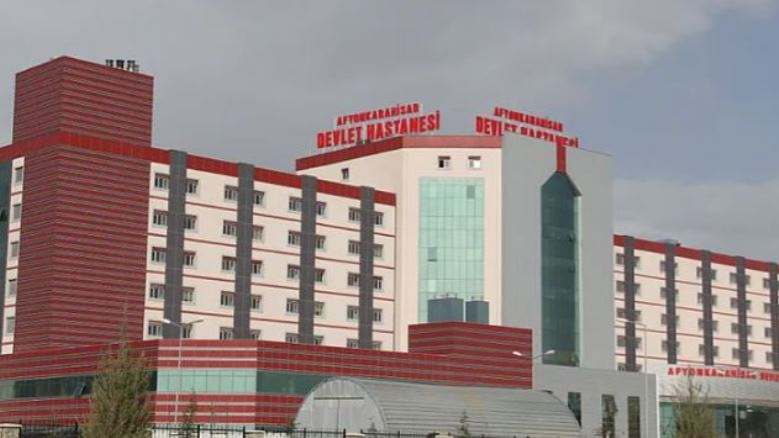 Devlet hastanesinde uyuşturucu operasyonu: AKP'li yönetici tutuklandı, doktoru suçladı