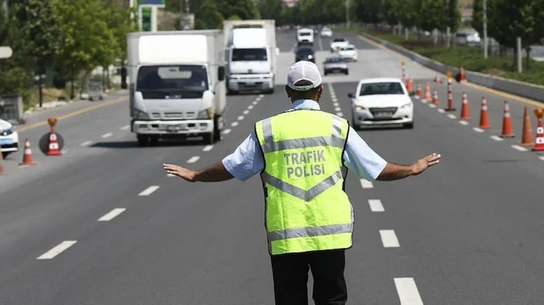 İstanbullular dikkat: İşte trafiğe kapatılacak yollar