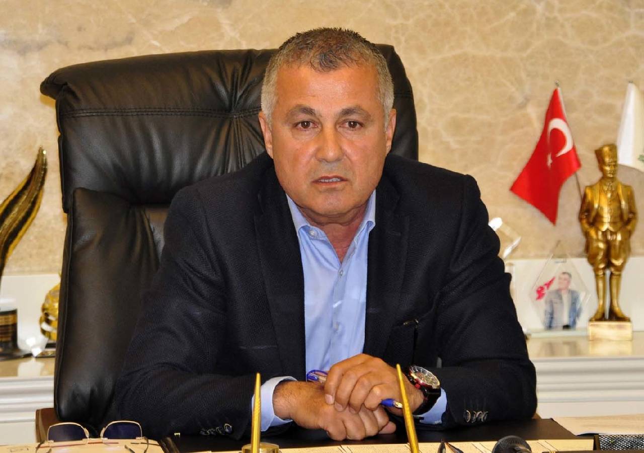 Üyeliği askıya alınmıştı: Eski belediye başkanı CHP'den istifa etti