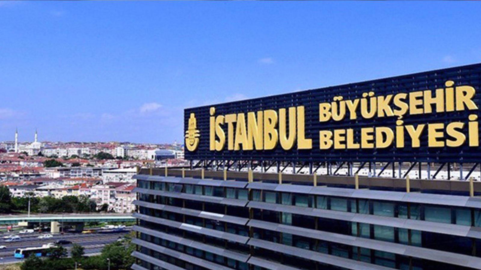 Yeni Şafak İBB İhale Müdürünün bilgisayarından ihale çıkmasını haberleştirdi