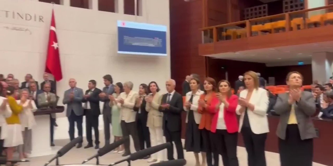 TBMM'de zeytinlikte maden arama protestosu