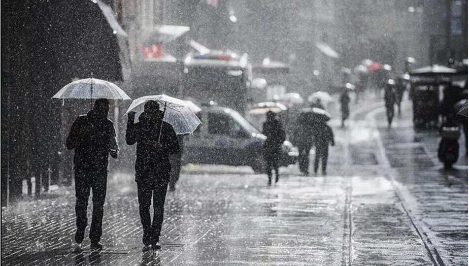 Meteoroloji 6 il için saat verdi: Rüzgâr yağışla gelecek, sert esecek