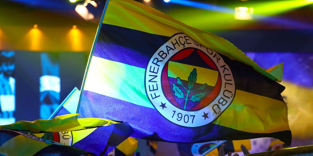 Fenerbahçe taraftarlarını üzecek haber geldi