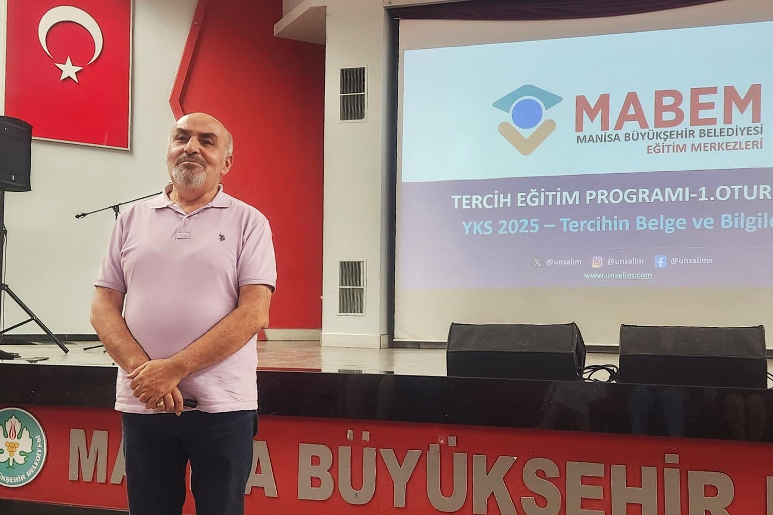 Manisa Büyükşehir’den üniversite adaylarına ücretsiz tercih desteği