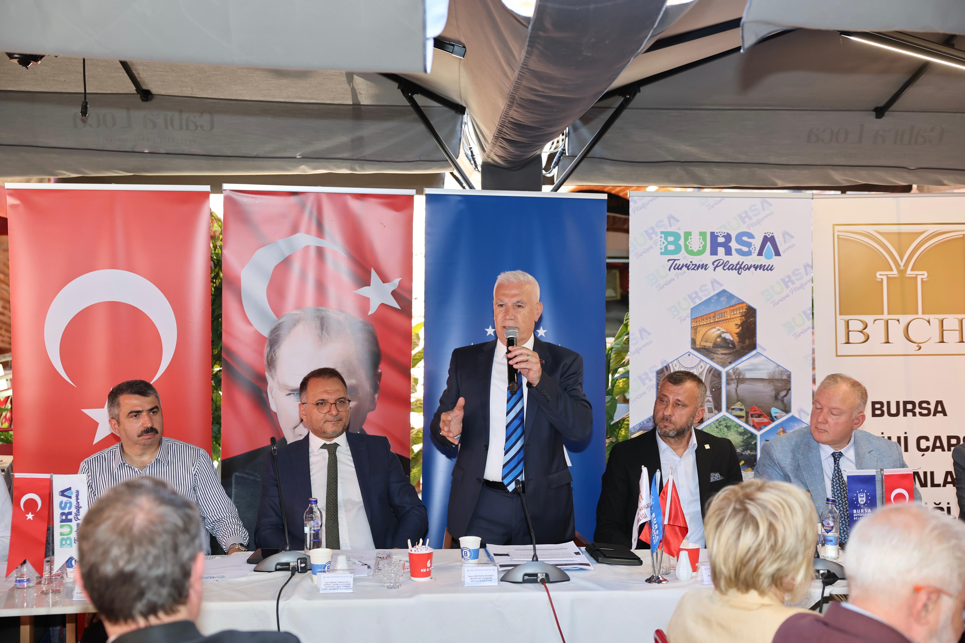 Bozbey: “Bursa turizmi için elimizi değil, gövdemizi taşın altına koyduk”