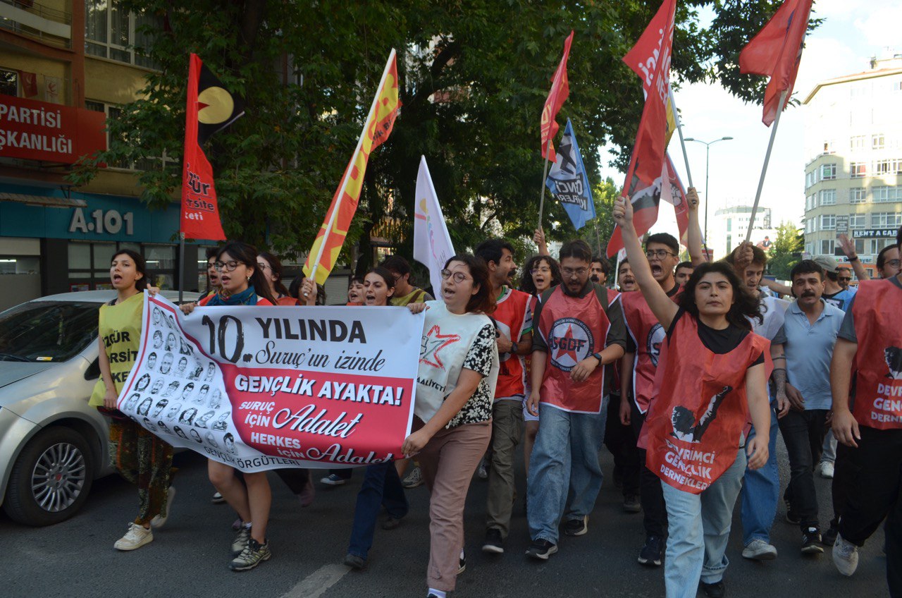 Suruç anmasında gözaltına alınan 10 kişiye adli kontrol