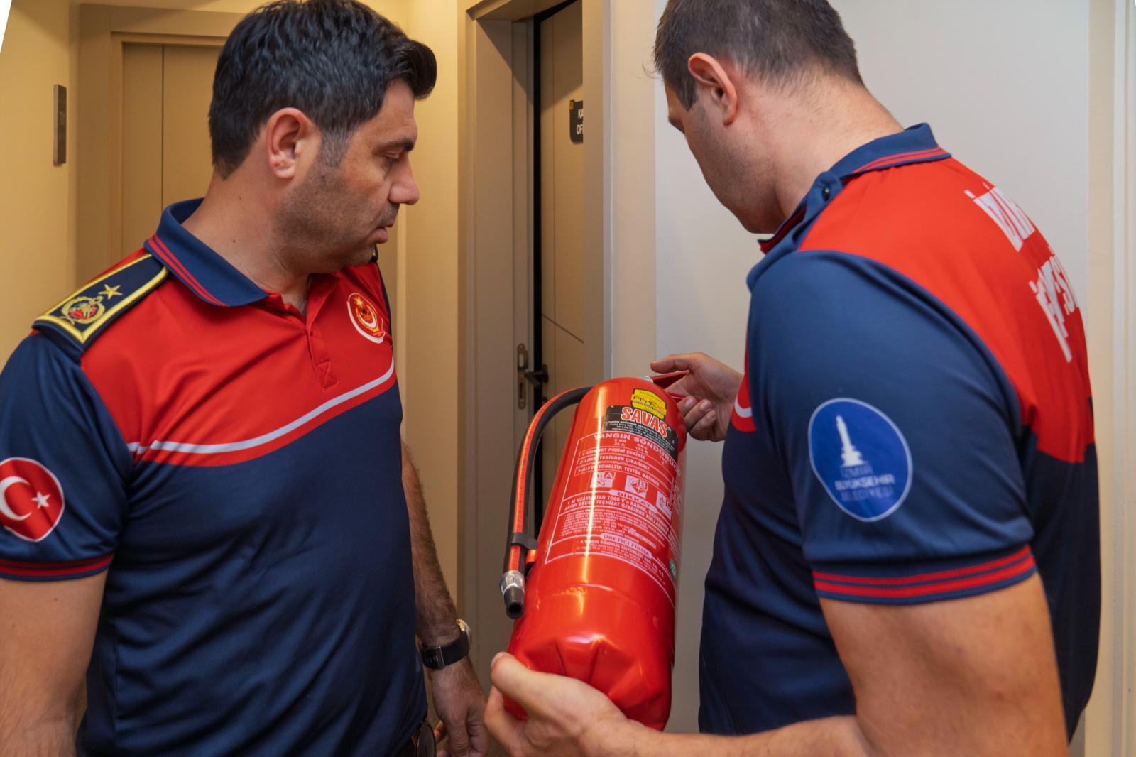 İzmir'de turizm sezonuna sıkı denetim: Her iki otelden biri sorunlu