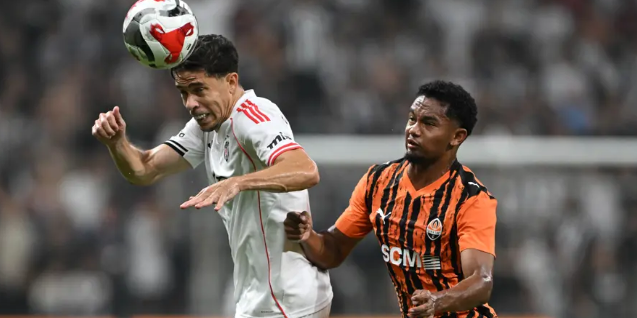 Beşiktaş Dolmabahçe'de kayıp: Avantaj Arda Turan'ın ekibine geçti