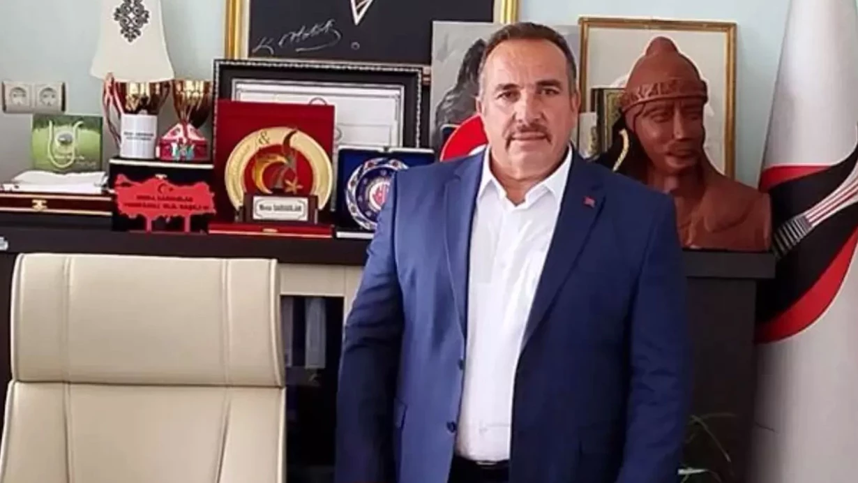 MHP'li belediye başkanı trafik kazasında hayatını kaybetti