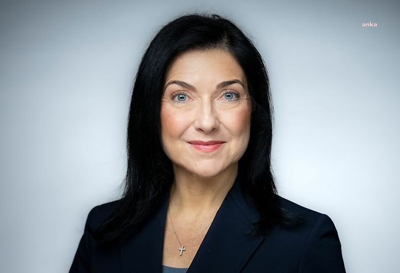 Almanya Ekonomi Bakanı Katherine Reiche: "Daha fazla ve daha uzun çalışmalıyız"