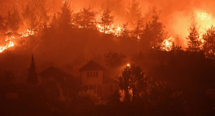 Bingöl: Yanmaz kıyafet yok, ısıya dayanıklı kıyafet var