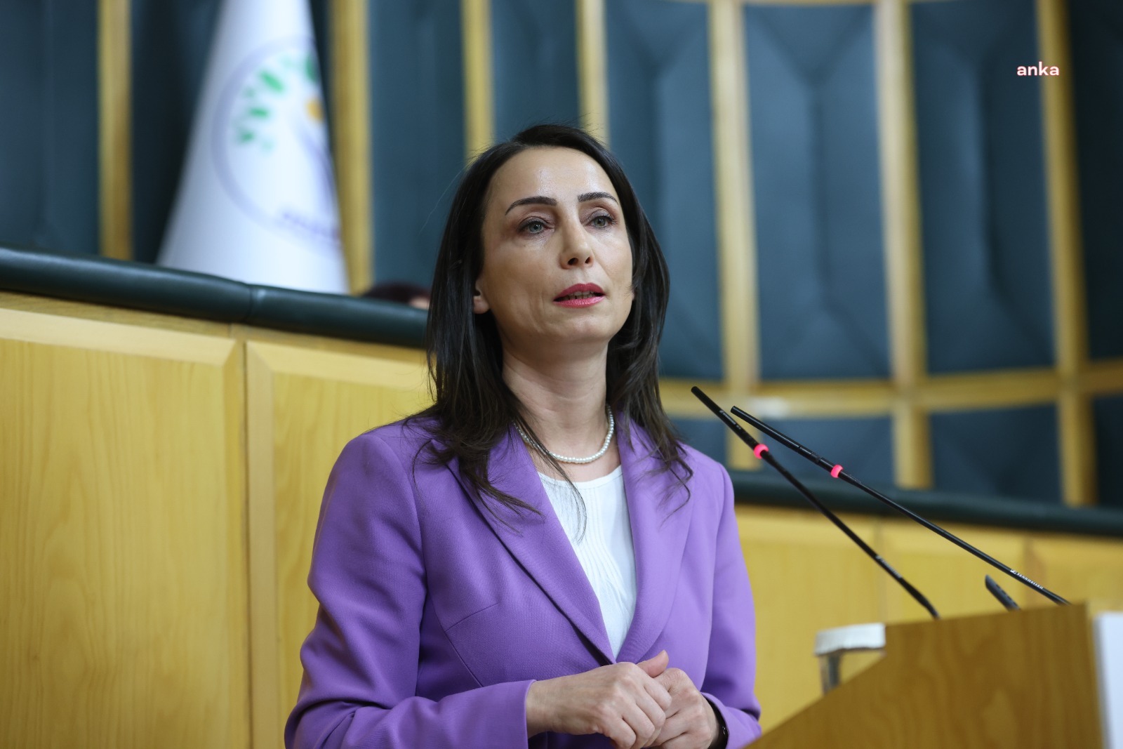 Tülay Hatimoğulları'ndan orman yangınları tepkisi: Acilen seferberlik haliyle ülkenin dört bir yanında çalışma yürütülmeli