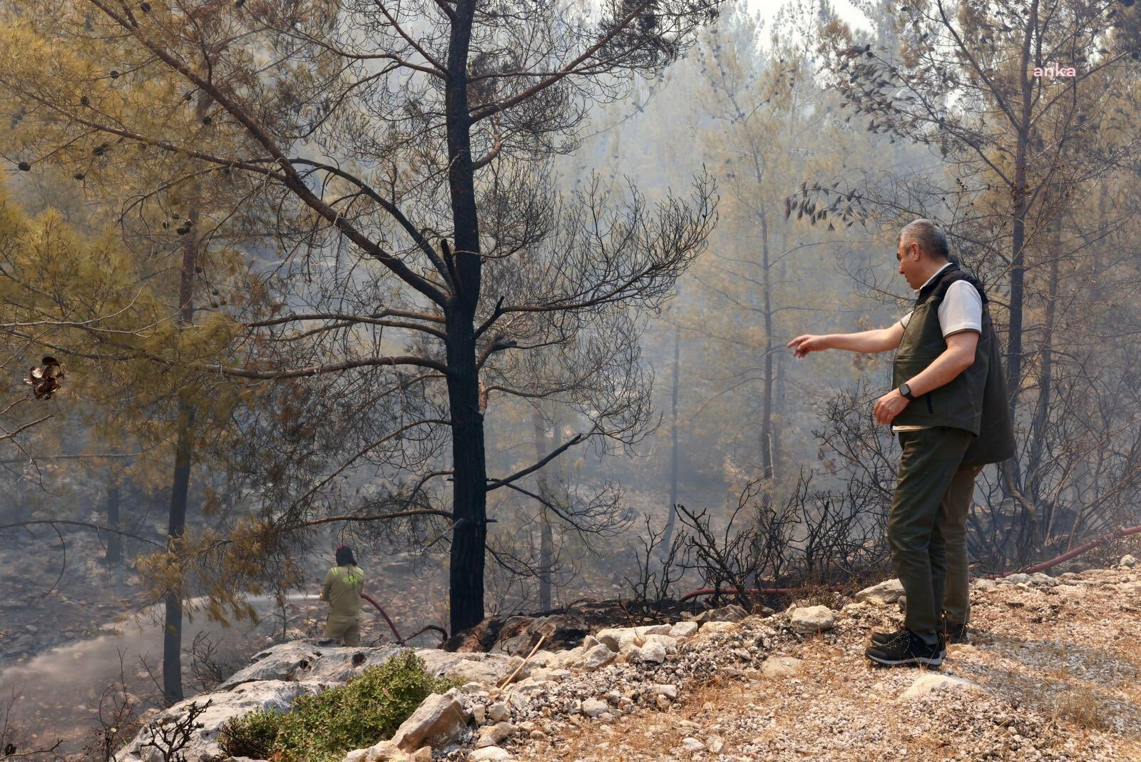 Silifke'deki orman yangını kontrol altına alındı, 2 orman işçisinin tedavisi hastanede sürüyor