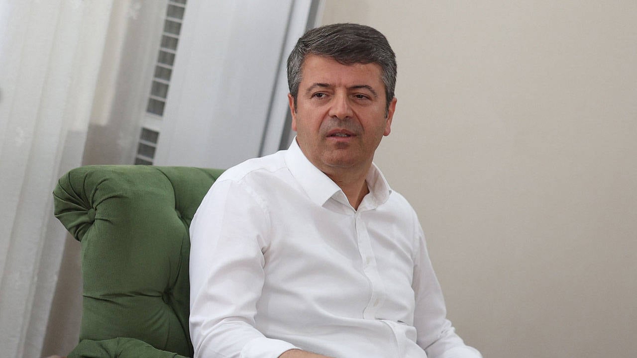 CHP’li Başkan Tutdere’den ev hapsinden sonra ilk ziyaret