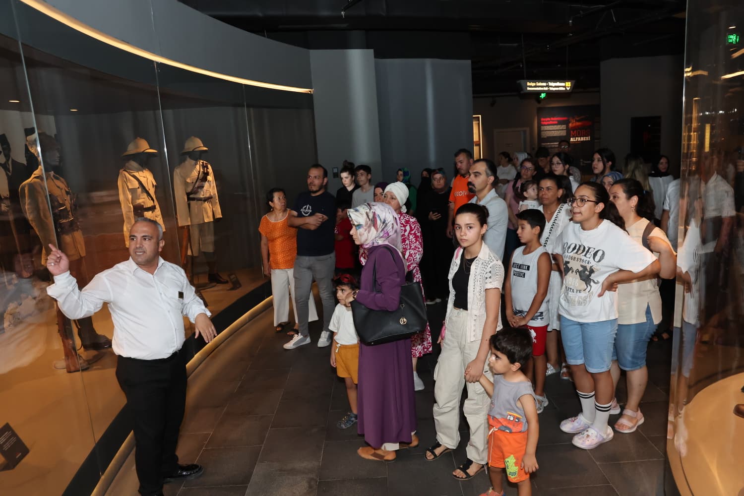 Gaziantep’te serin yaz akşamlarında müze turu