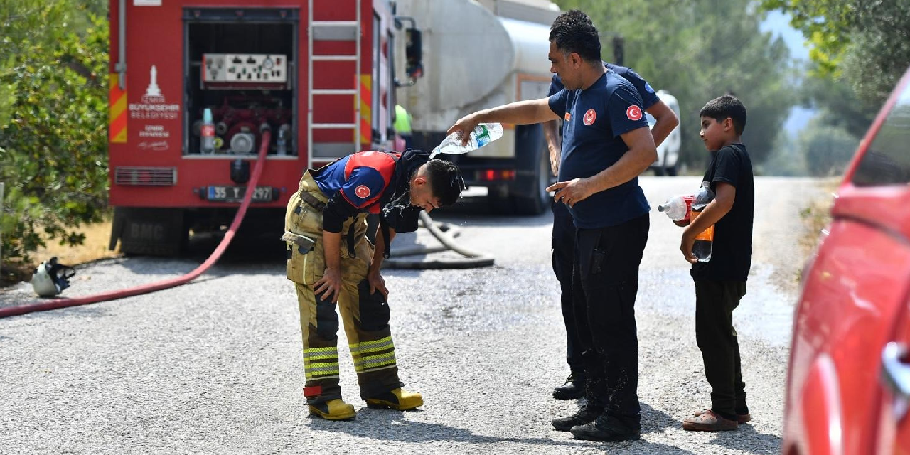 İzmir'de alevlerle mücadele: Bornova ve Urla'da yangın kontrol altına alındı