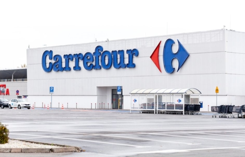 Büyük market zincirlerinden Carrefour İtalya’daki tüm mağazalarını satıyor