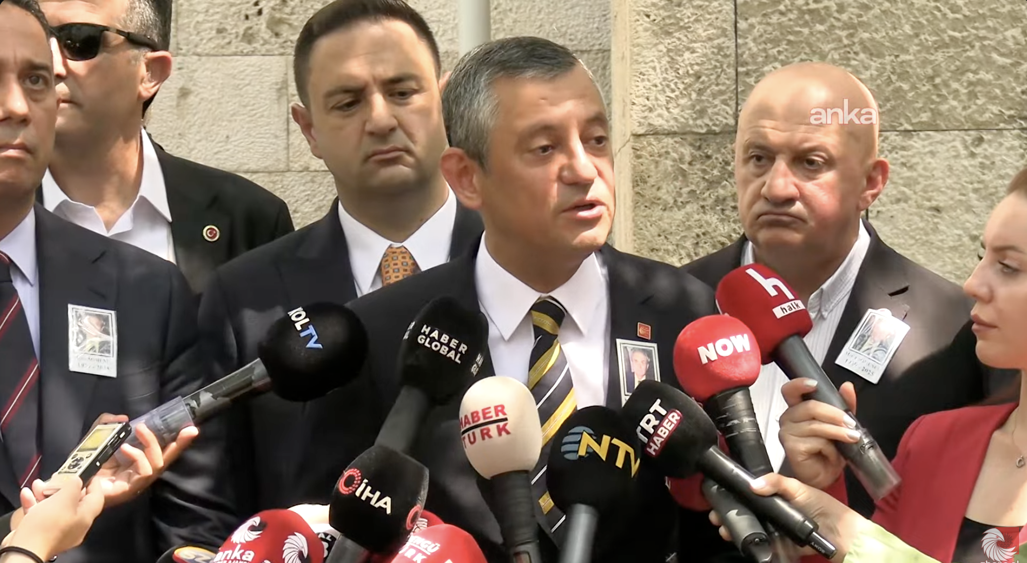 Özgür Özel'den Erdoğan'a itfaiye yanıtı: 'Hayatımda duyduğum en büyük yalan'