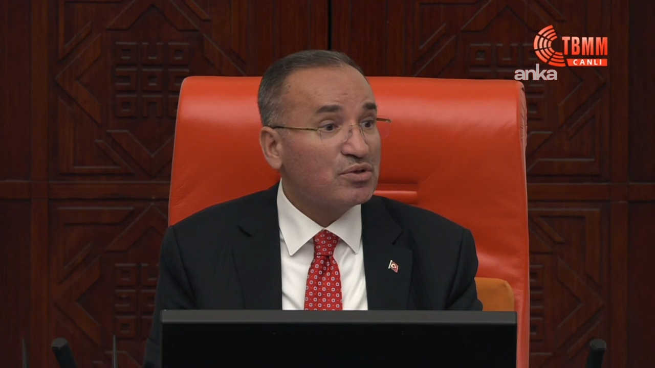 Milletvekillerinin verdiği her 10 soru önergesinden yalnızca 1'i zamanında yanıtlandı, 3'ü ise hiç yanıtlanmadı