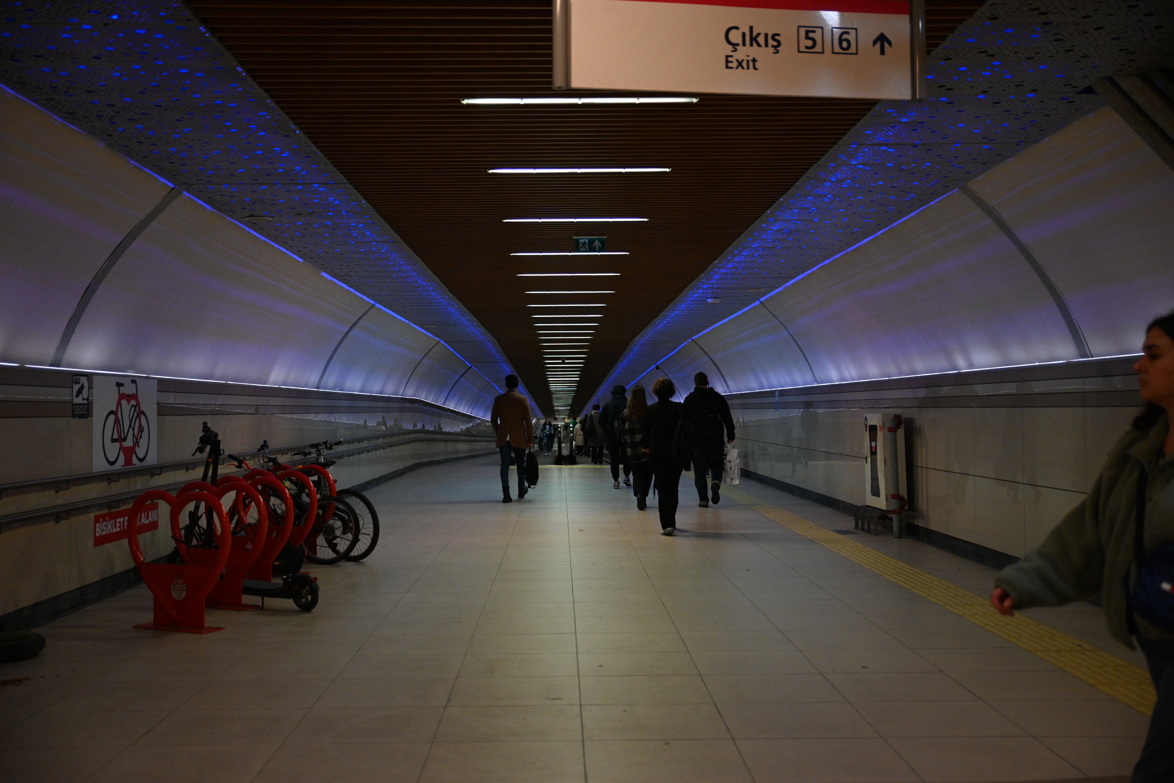 Metro seferlerine uzatma: İstanbul’da 8 hatta seferler 02.00’ye kadar uzatıldı