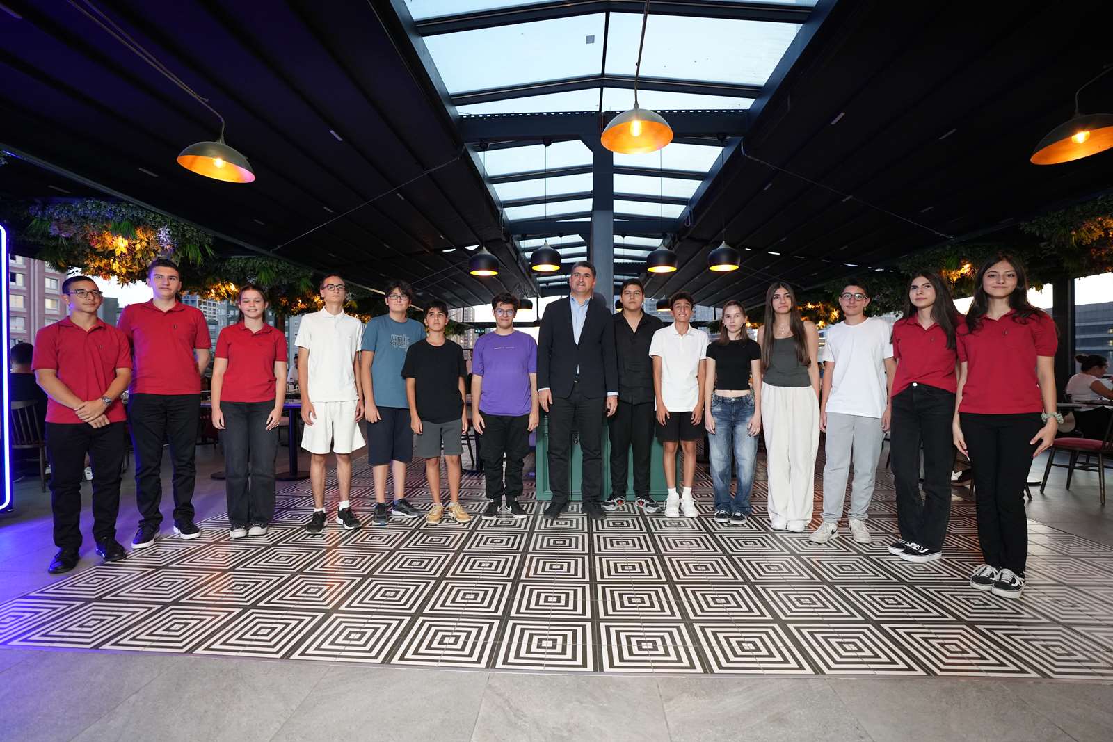 Başarılı öğrenciler streslerini Ata Teras’ta attı